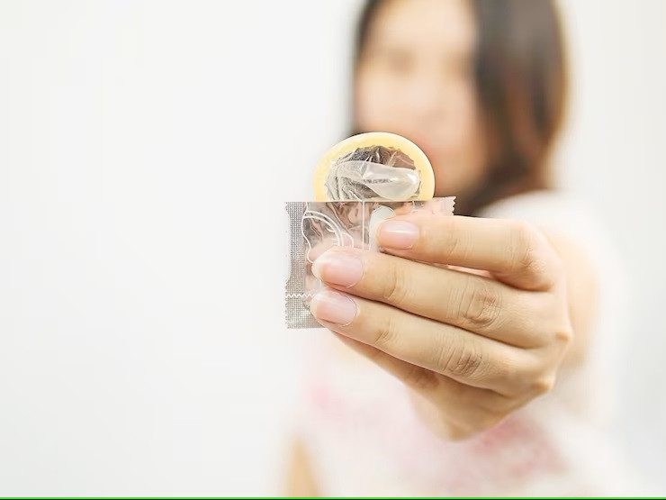 Ini yang Perlu Dilakukan Jika Tiba-Tiba Kondom Robek